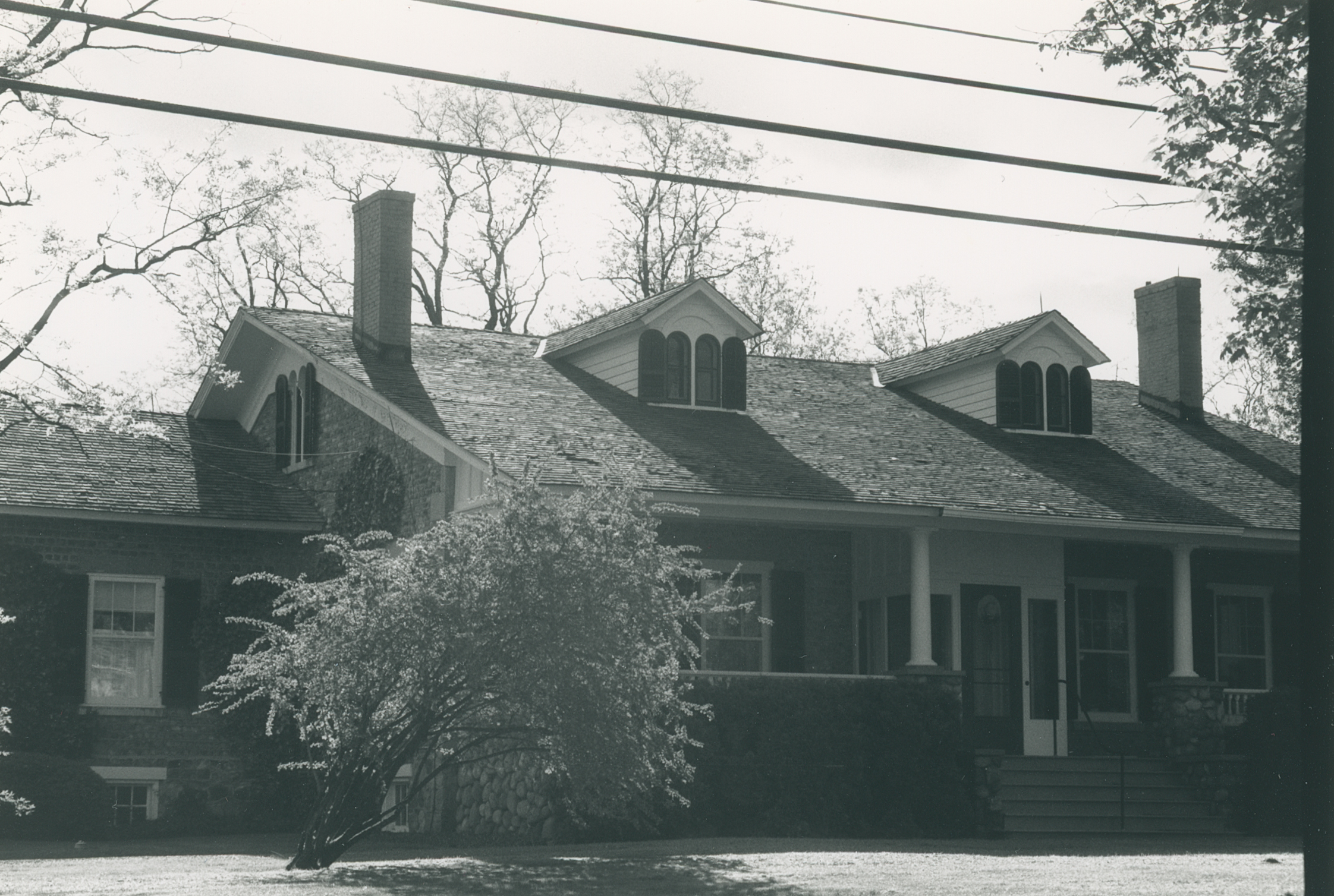 Can-3 3402 W Lake Rd 1